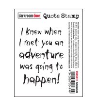 Adventure quote rubber stamp - Engelsk textstämpel om äventyr från Darkroom Door 8,4*5,9 cm