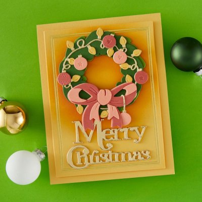 Classic Mouse Holiday Wreathe Cutting Dies - Stansmallar från Spellbinders