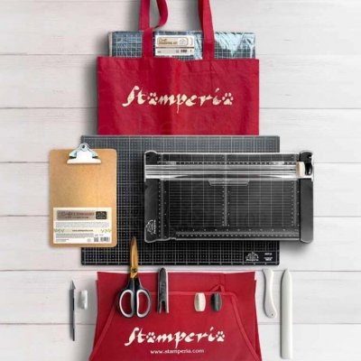 CRAFT ESSENTIALS KIT - Diverse tillbehör till papperspyssel från Stamperia