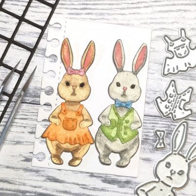 UPPKLÄDD KANINstansmall från Gummiapan ca 21x50 mm