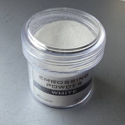 WHITE EMBOSSING POWDER - Vitt embossingpulver från Ranger 1oz
