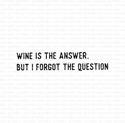 Wine is the answer but I forgot the question - Engelsk textstämpel om vin från Gummiapan 3,4*0,7 cm